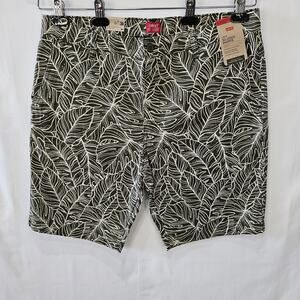 Levi's Men's Dark Green XX Chino Shorts Size 36